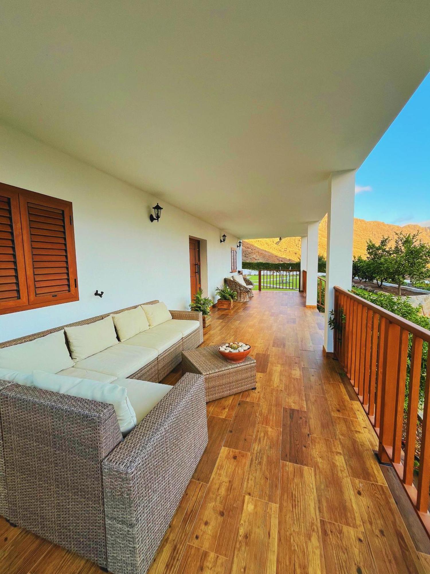 Villa Ines San Bartolomé Exterior photo