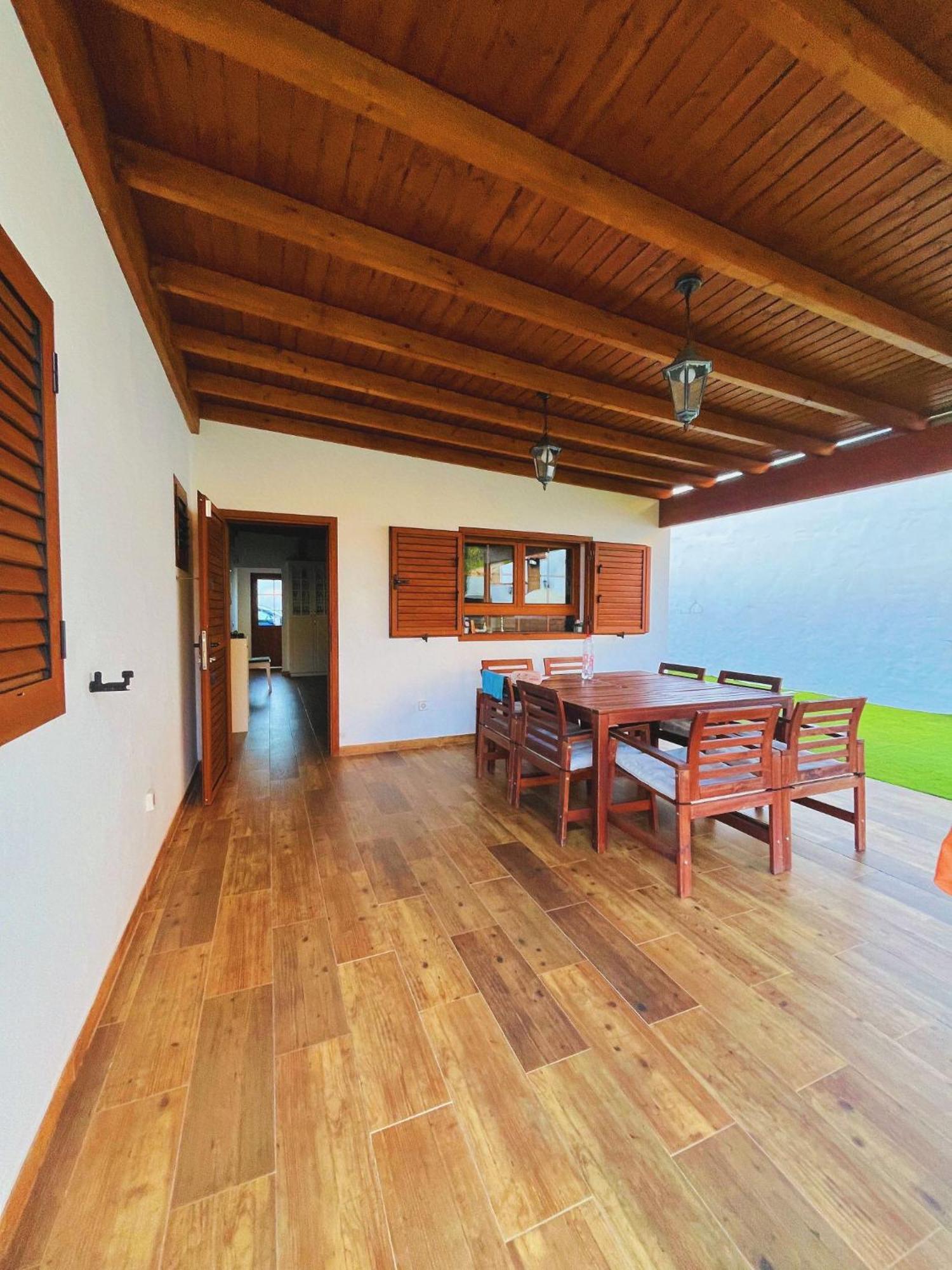 Villa Ines San Bartolomé Exterior photo
